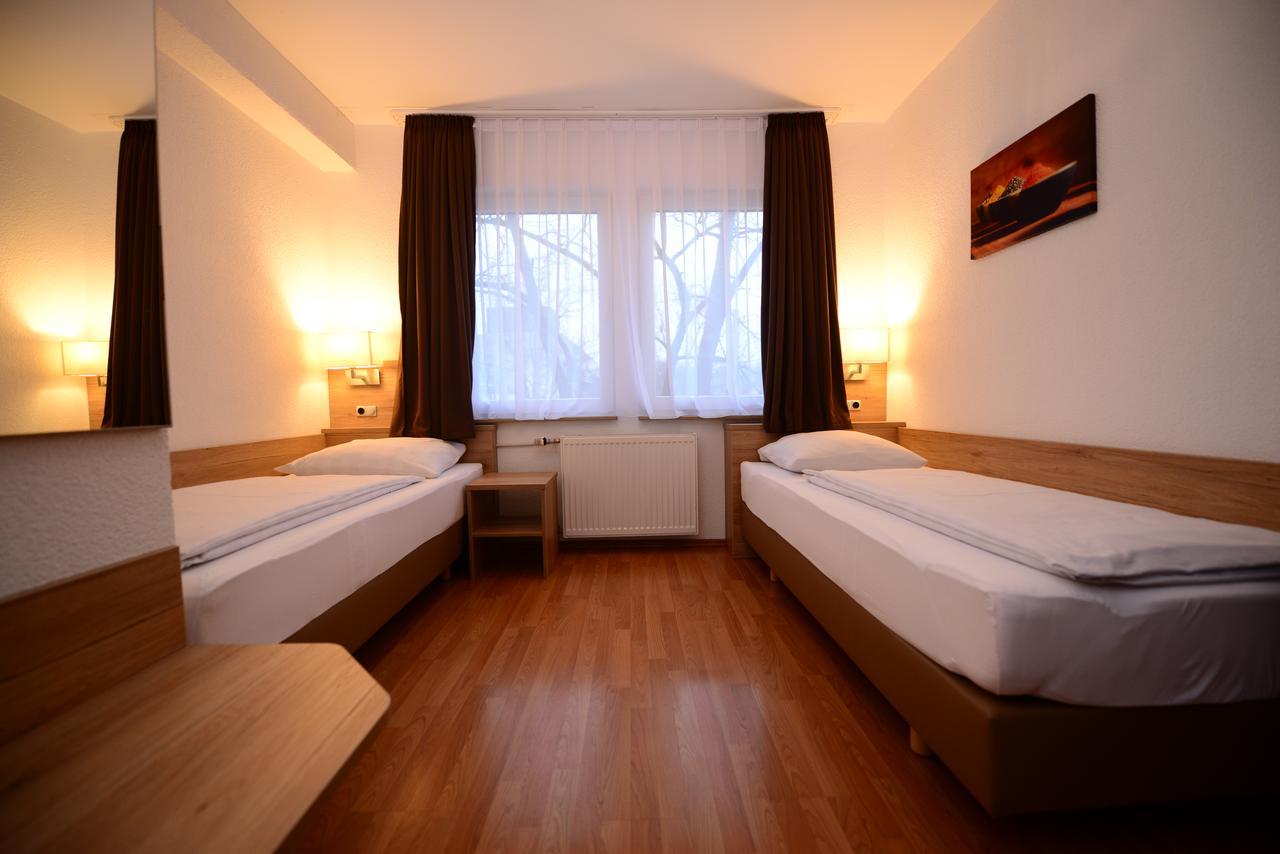 Hotel Linde Stuttgart Exterior foto