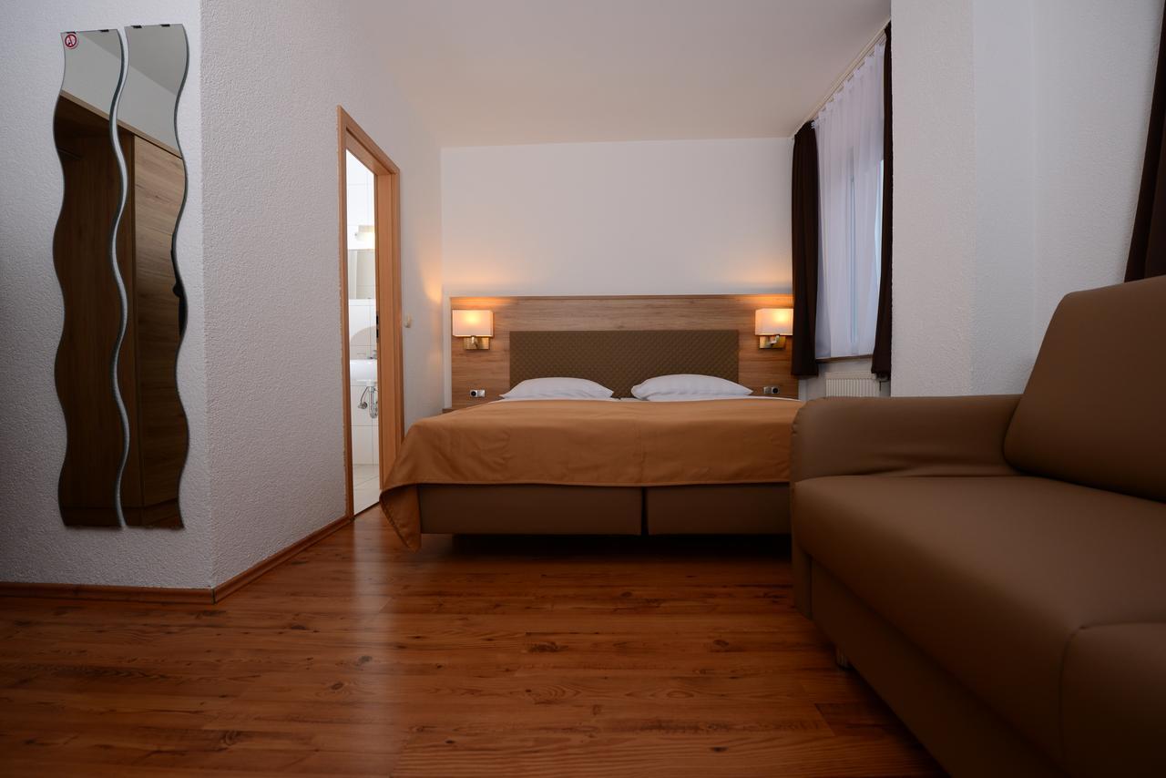 Hotel Linde Stuttgart Exterior foto